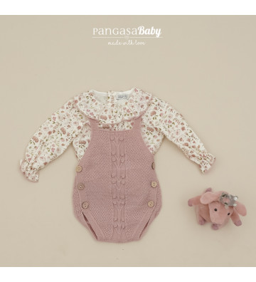 CONJUNTO DE BLUSA Y RANITA...