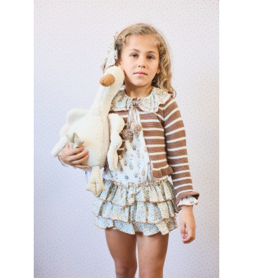 CONJUNTO DE BLUSA Y...
