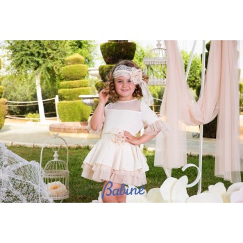 CONJUNTO DE BLUSA Y FALDA...