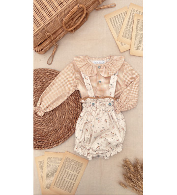 CONJUNTO DE RANITA Y BLUSA...