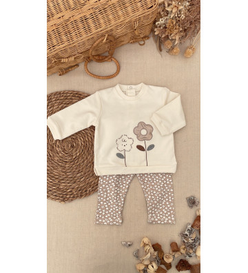 CONJUNTO DE SUDADERA Y...